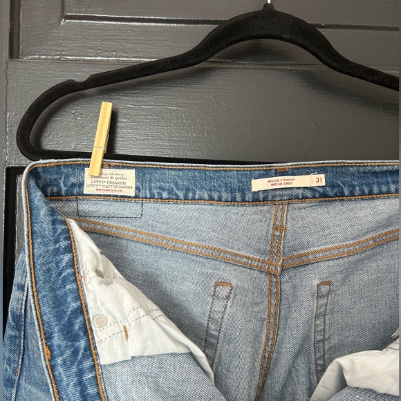 Levi’s Wedgie Straight Size 31 Short Button Fly Barely Worn - Picture 4 of 7